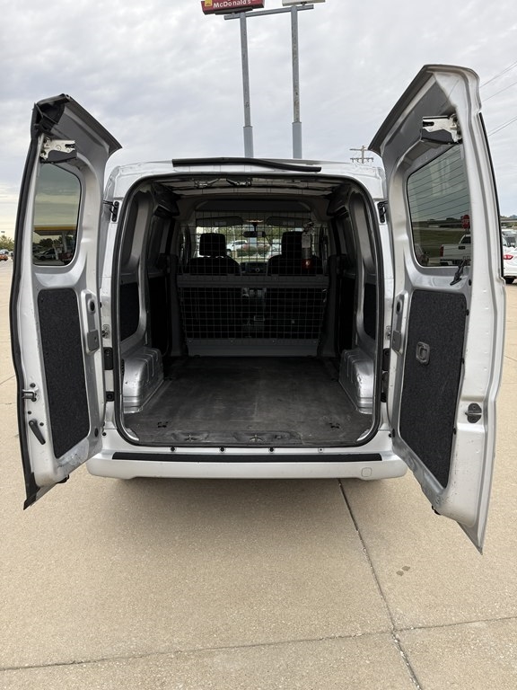 Nissan NV200 SV 2017 Nissan NV200 SV 2017