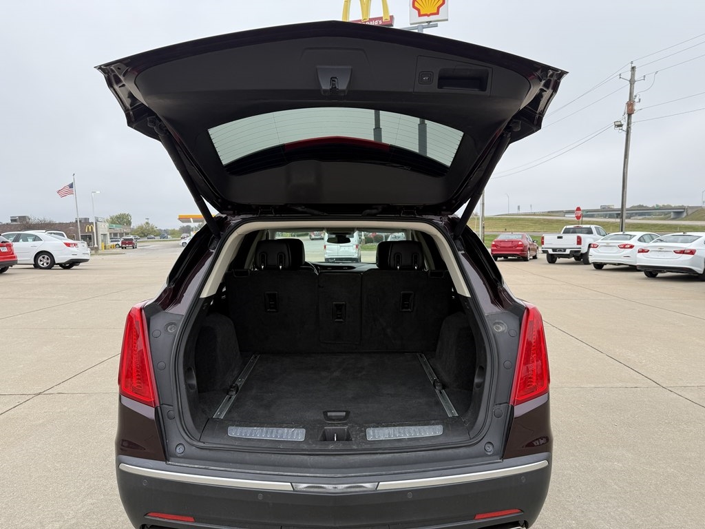 Cadillac XT5 Luxury AWD 2017 Cadillac XT5 Luxury AWD 2017