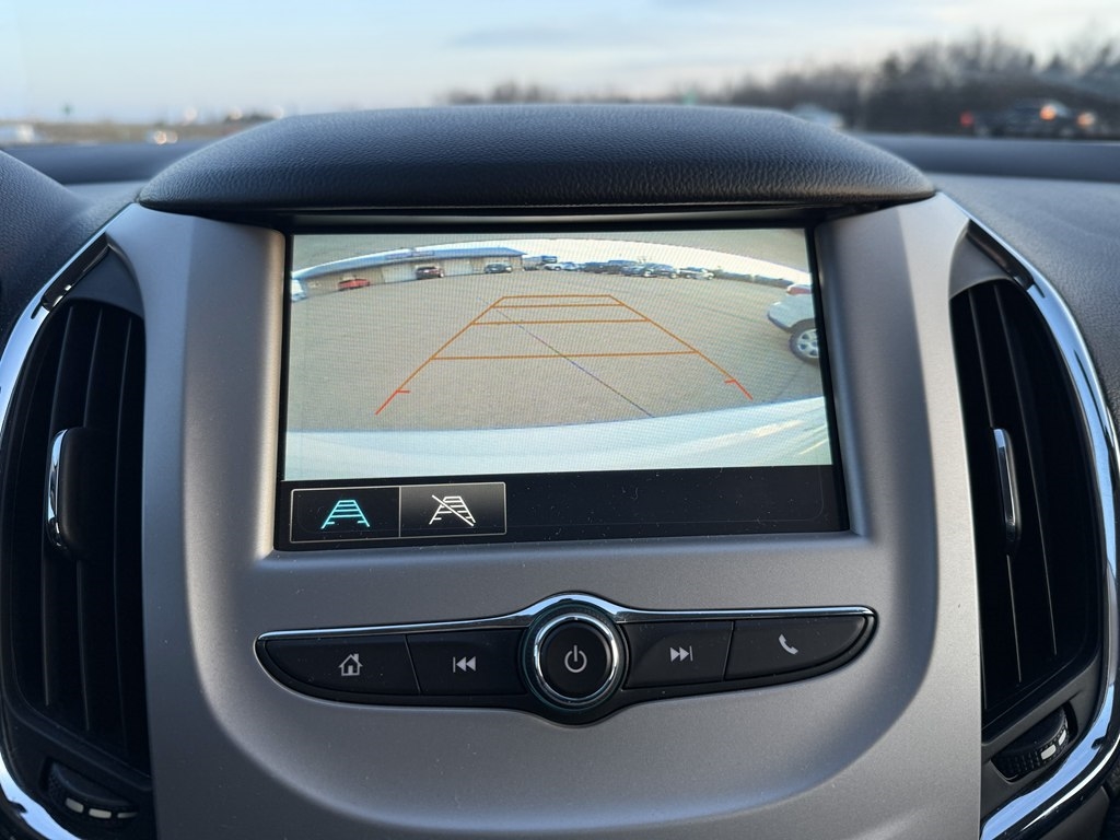 Chevrolet Cruze LS Auto 2018