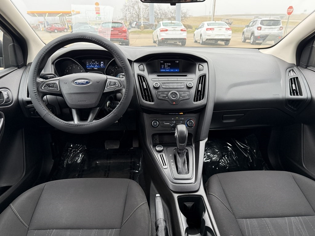 Ford Focus S Sedan 2016