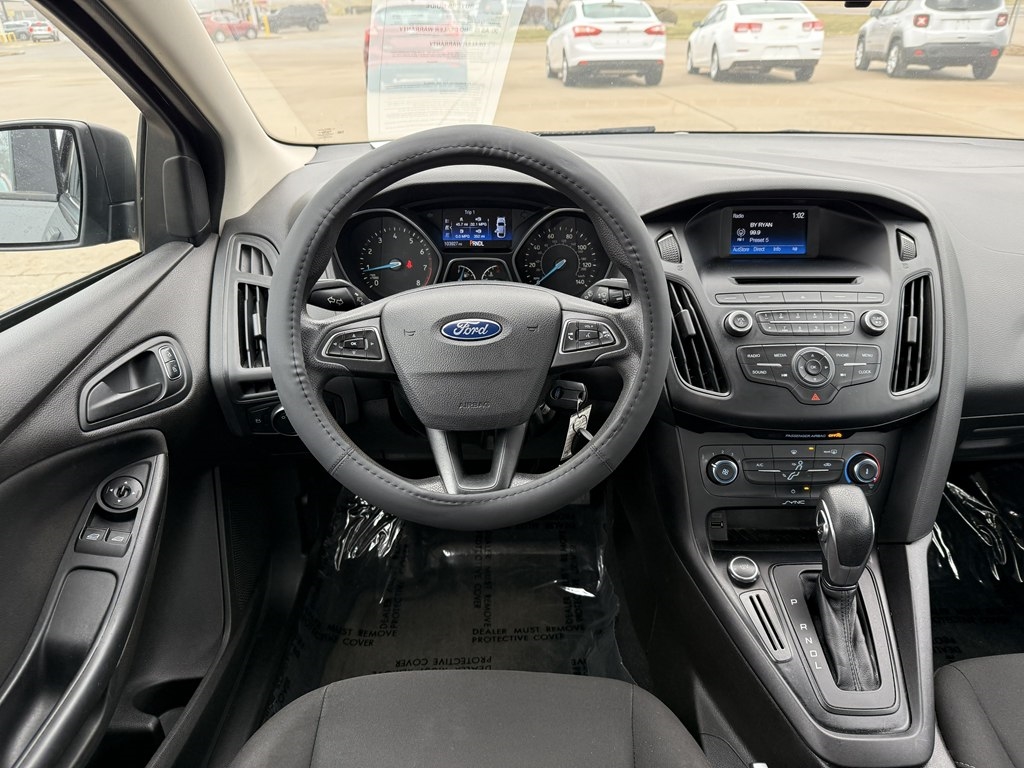 Ford Focus S Sedan 2016