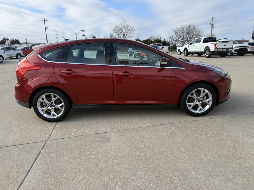 Ford Focus Titanium Hatch 2014