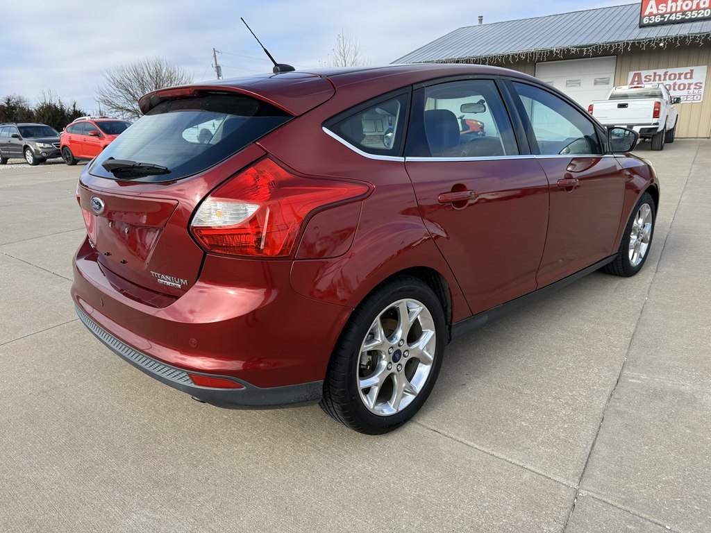 Ford Focus Titanium Hatch 2014