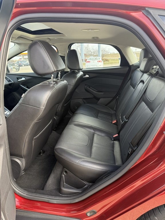 Ford Focus Titanium Hatch 2014