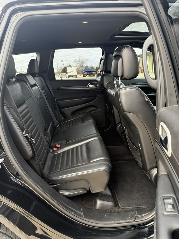 Jeep Grand Cherokee Sterling Edition 4x2 *Ltd Avail* 2018