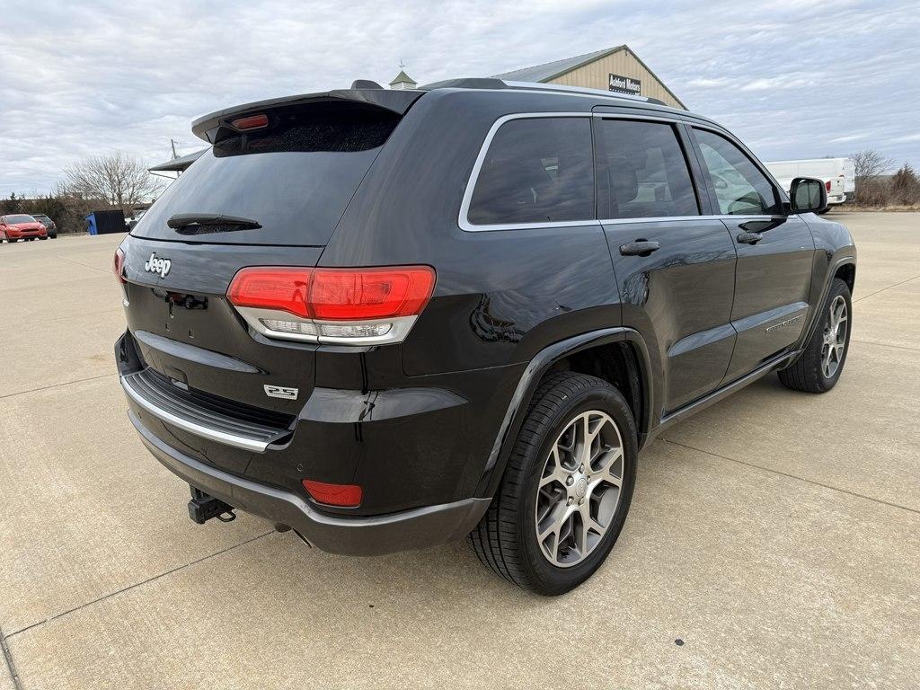 Jeep Grand Cherokee Sterling Edition 4x2 *Ltd Avail* 2018