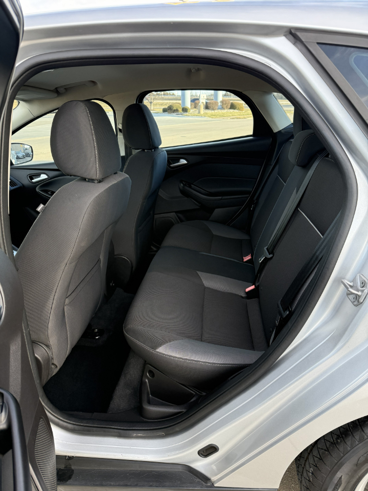 Ford Focus SE Hatch 2014