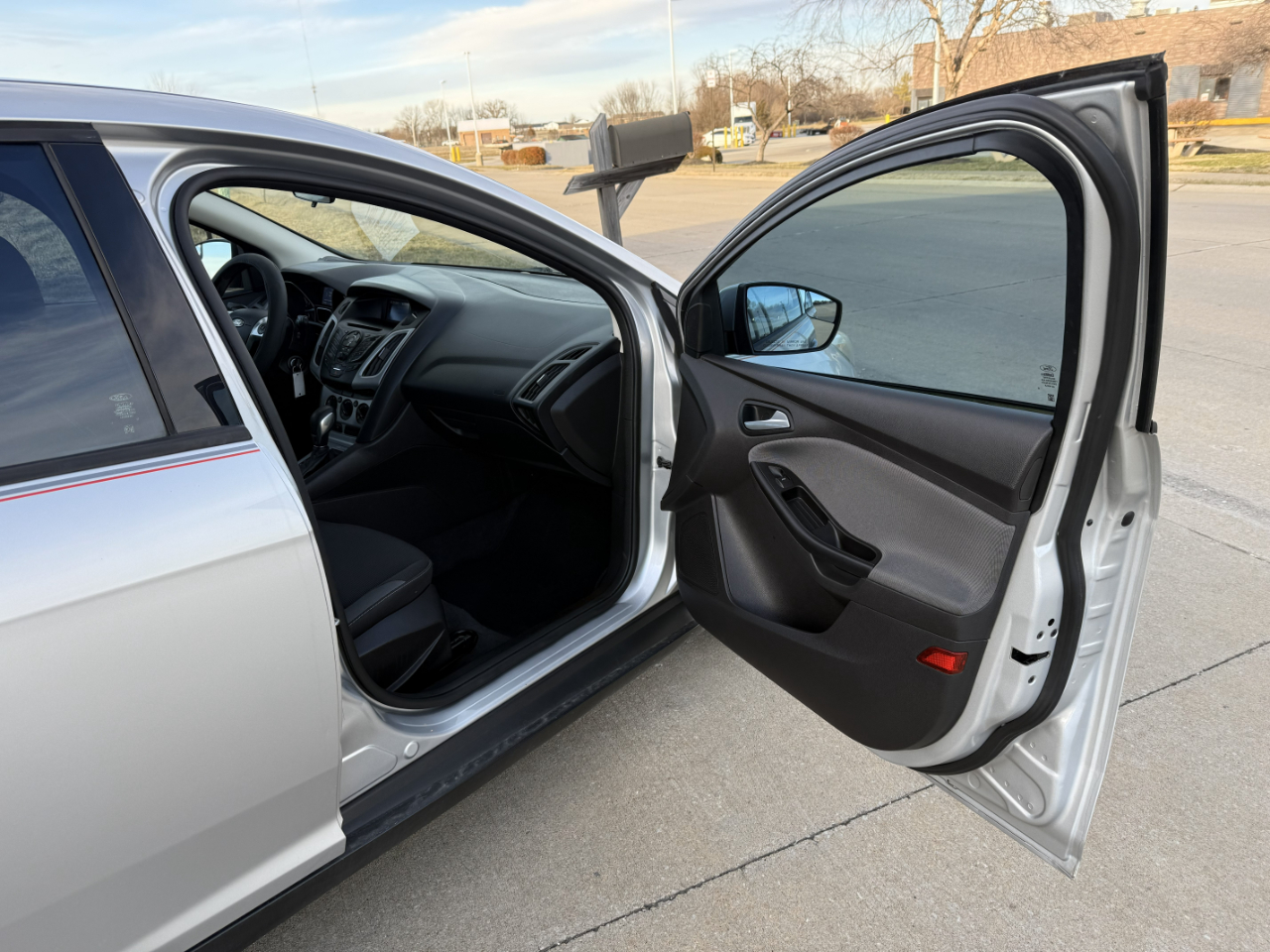 Ford Focus SE Hatch 2014