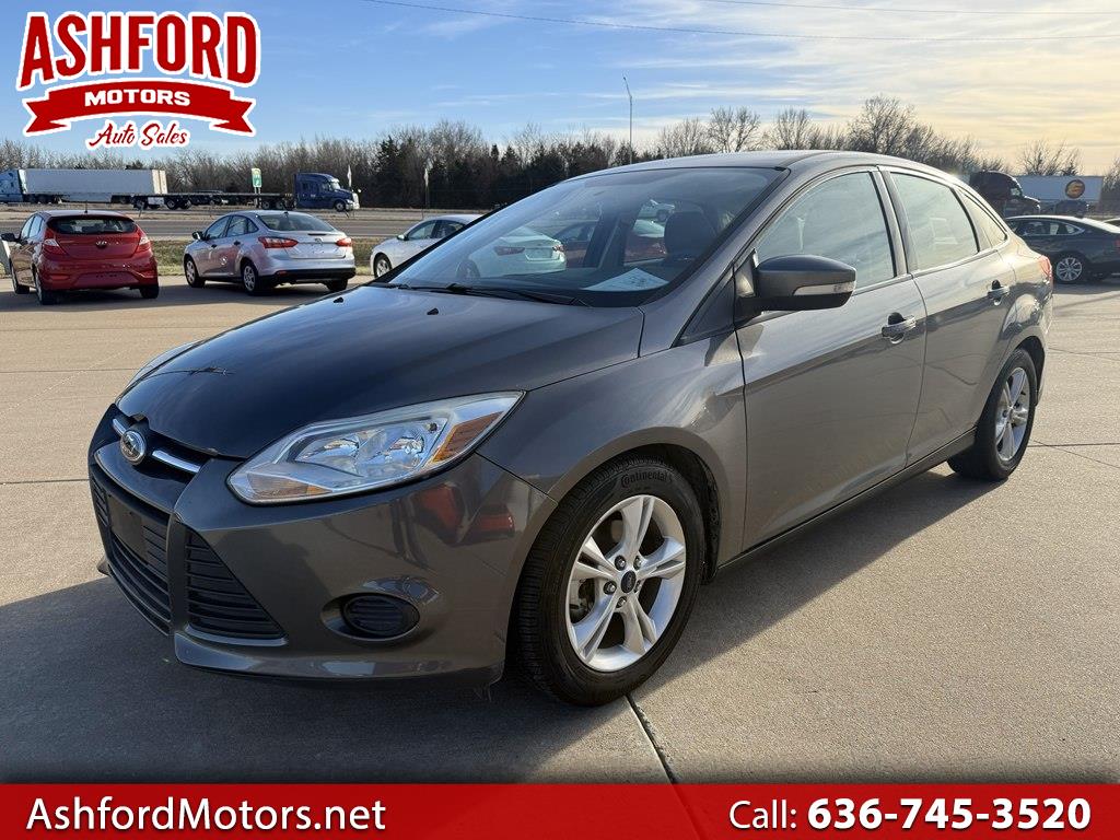 Ford Focus SE Sedan 2014