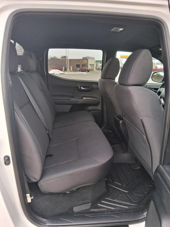 Toyota Tacoma TRD Sport Dbl Cab 4WD V6 at 2016