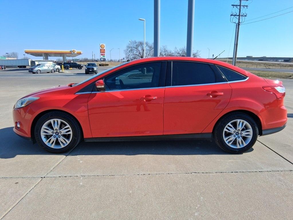 Ford Focus SEL Sedan 2012