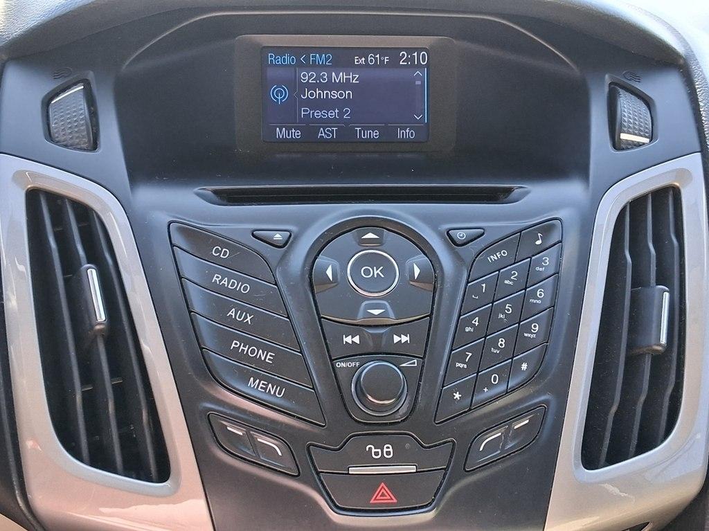 Ford Focus SEL Sedan 2012