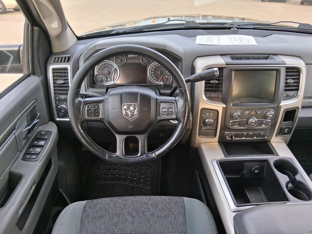 RAM 2500 4WD Crew Cab 149" Big Horn 2015