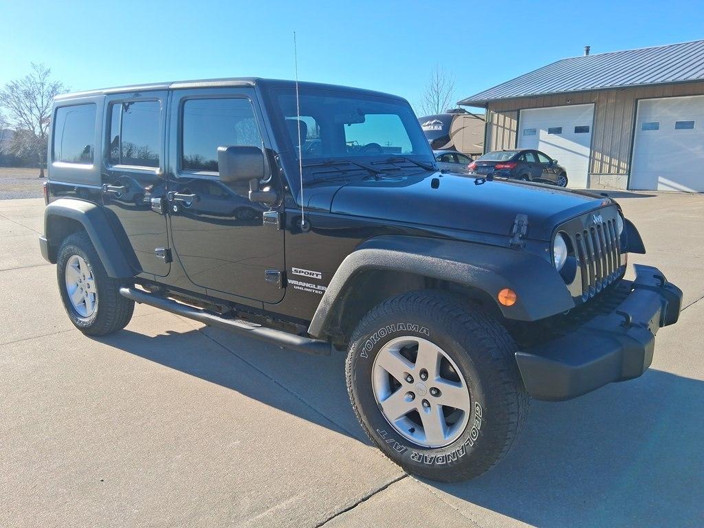 Jeep Wrangler Unlimited 4WD 4dr Sport 2012