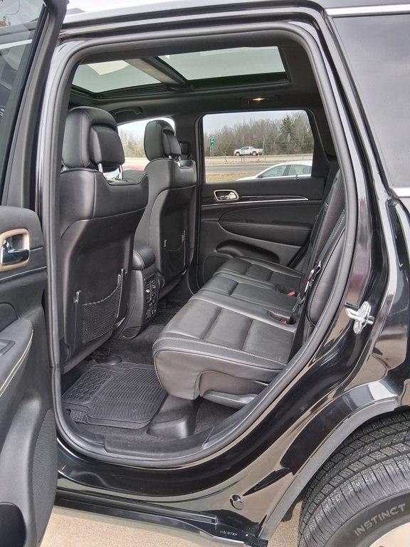 Jeep Grand Cherokee 4WD 4dr Overland 2014