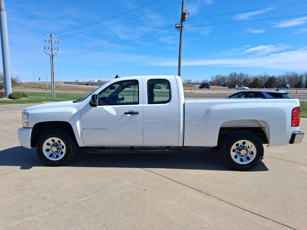 Chevrolet Silverado 1500 2WD Ext Cab 143.5" Work Truck 2008
