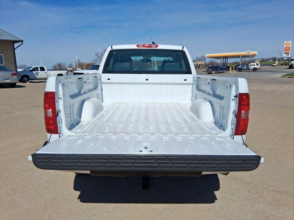 Chevrolet Silverado 1500 2WD Ext Cab 143.5" Work Truck 2008