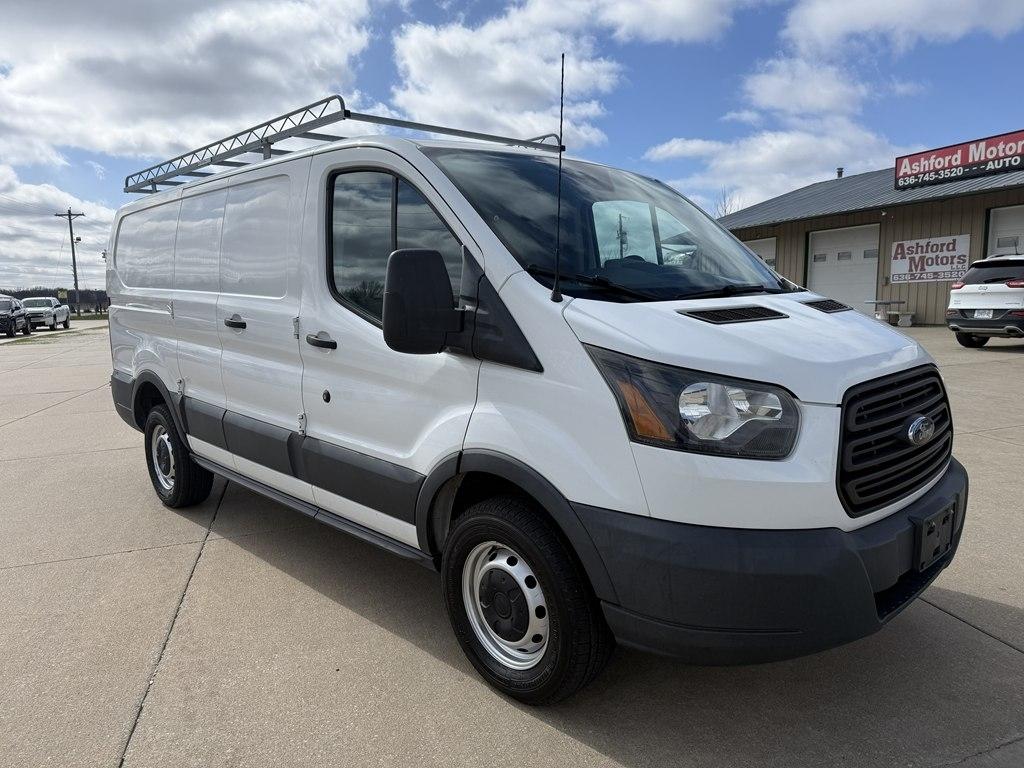 Ford Transit Cargo Van T-250 130" Low Rf 9000 GVWR Swing-Out RH Dr 2015
