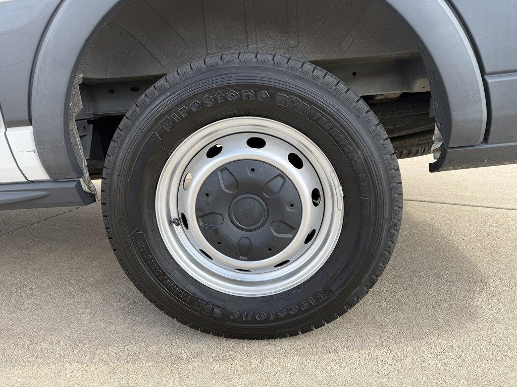 Ford Transit Cargo Van T-250 130" Low Rf 9000 GVWR Swing-Out RH Dr 2015