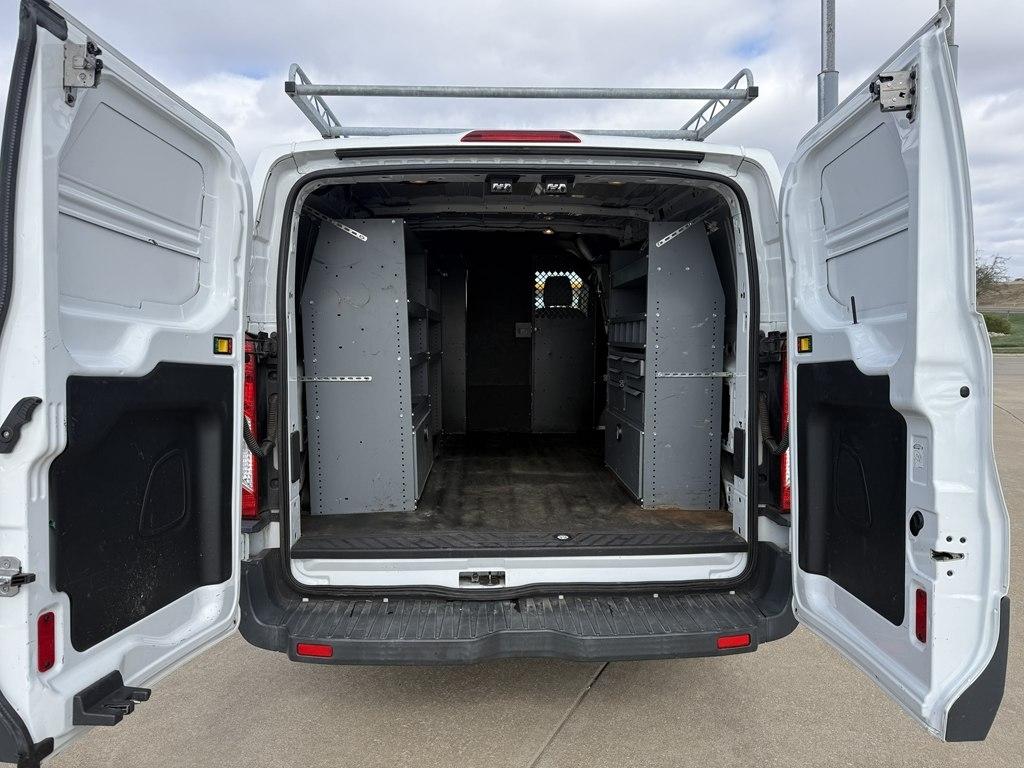 Ford Transit Cargo Van T-250 130" Low Rf 9000 GVWR Swing-Out RH Dr 2015