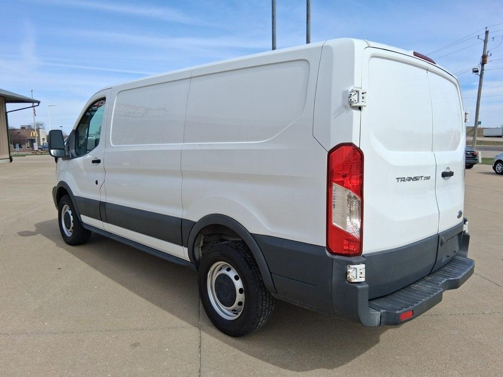 Ford Transit Van T-250 130" Low Rf 9000 GVWR Swing-Out RH Dr 2017