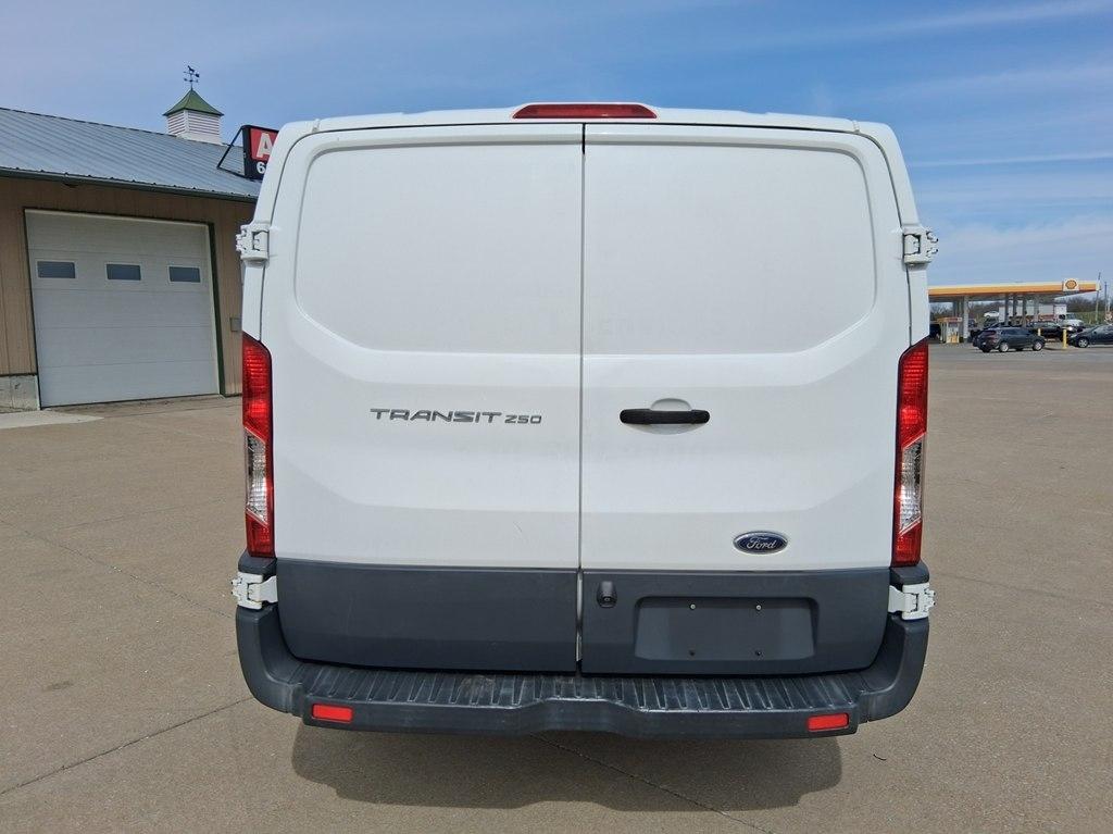 Ford Transit Van T-250 130" Low Rf 9000 GVWR Swing-Out RH Dr 2017