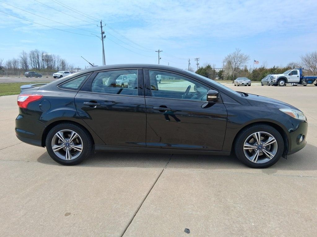 Ford Focus 4dr Sdn SE 2014