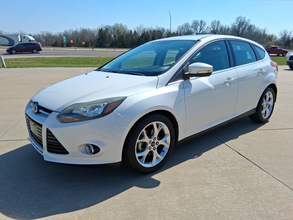 2013 Ford Focus 5dr HB Titanium