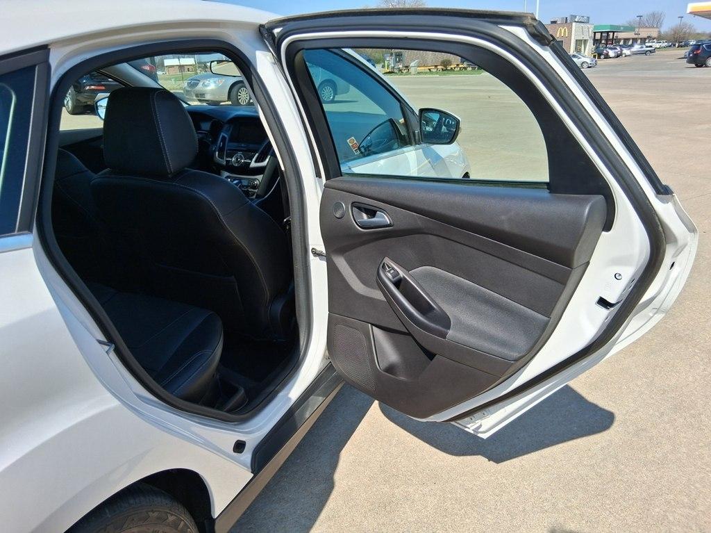 Ford Focus 5dr HB Titanium 2013