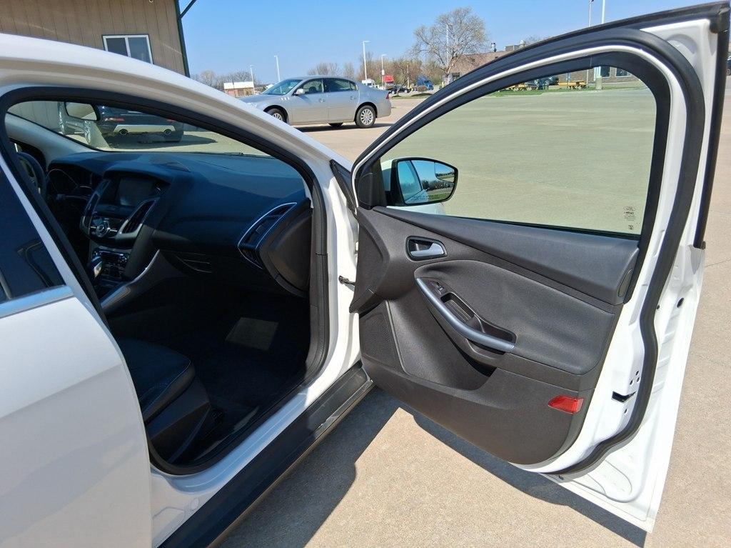 Ford Focus 5dr HB Titanium 2013