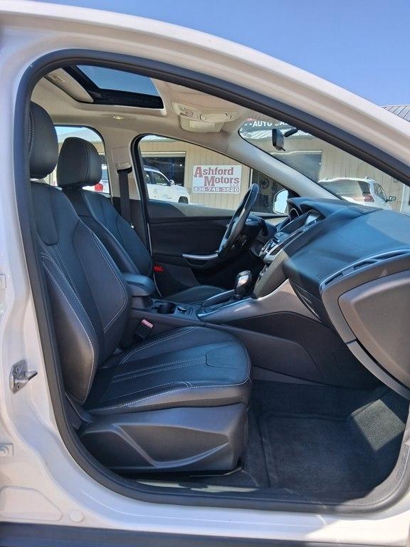 Ford Focus 5dr HB Titanium 2013
