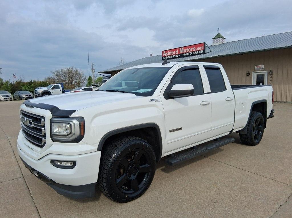 2017 GMC Sierra 1500 4WD Double Cab 143.5" SLE