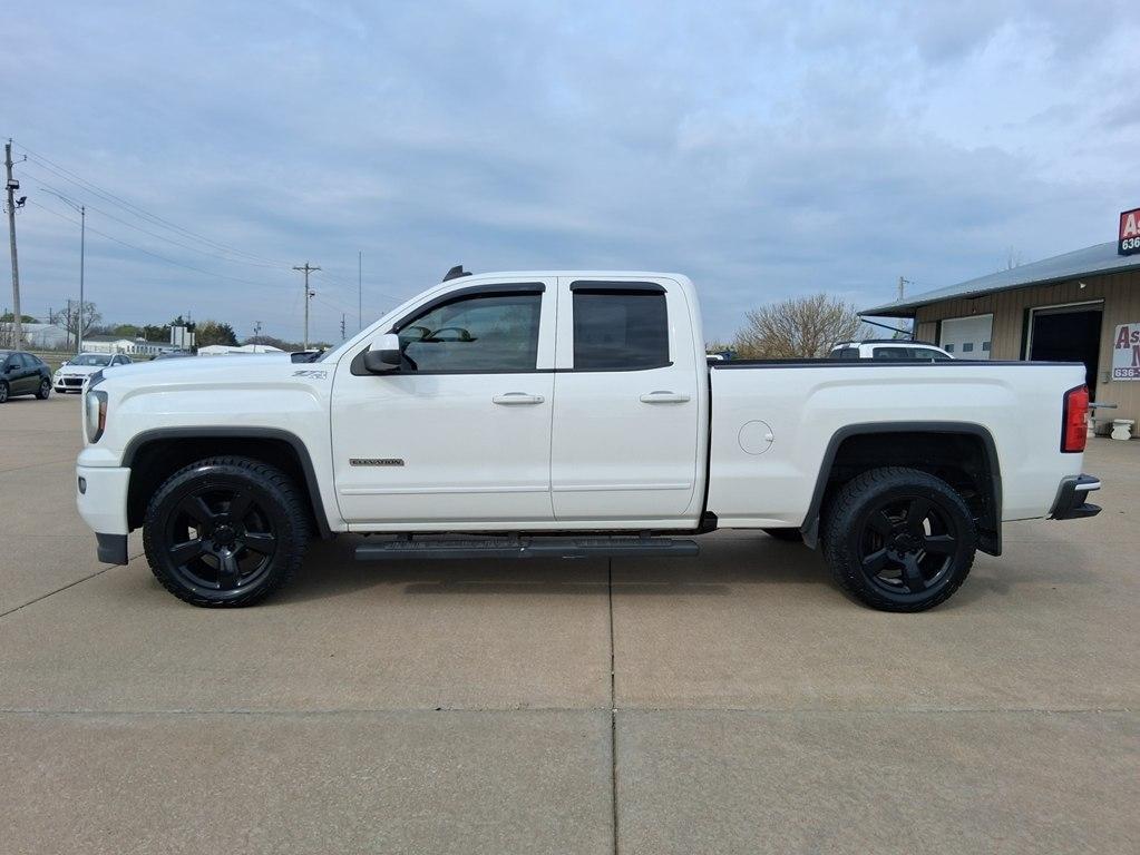 GMC Sierra 1500 4WD Double Cab 143.5" SLE 2017
