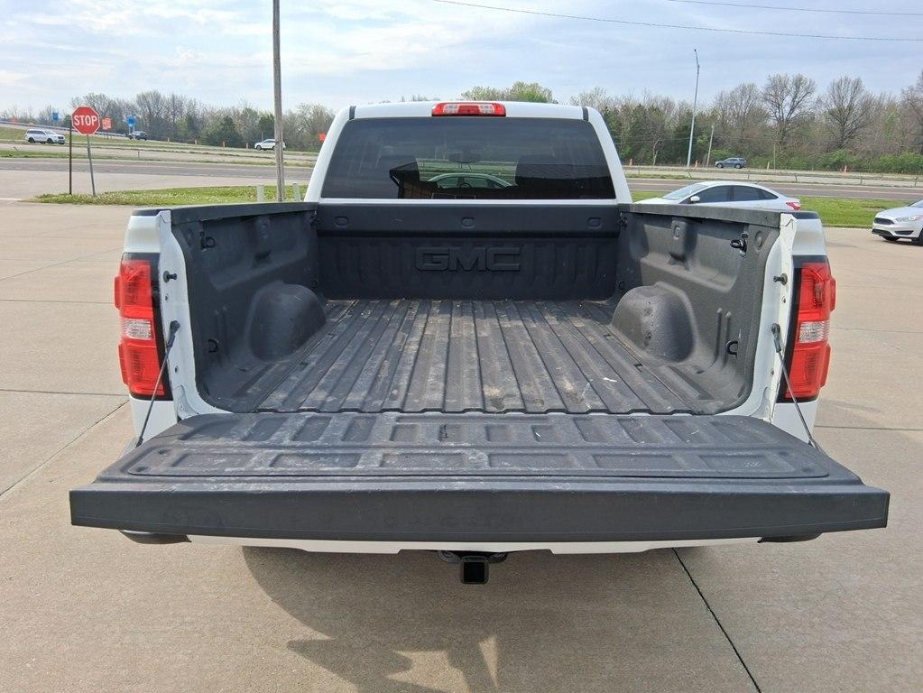 GMC Sierra 1500 4WD Double Cab 143.5" SLE 2017