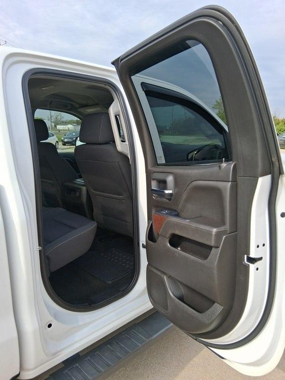 GMC Sierra 1500 4WD Double Cab 143.5" SLE 2017