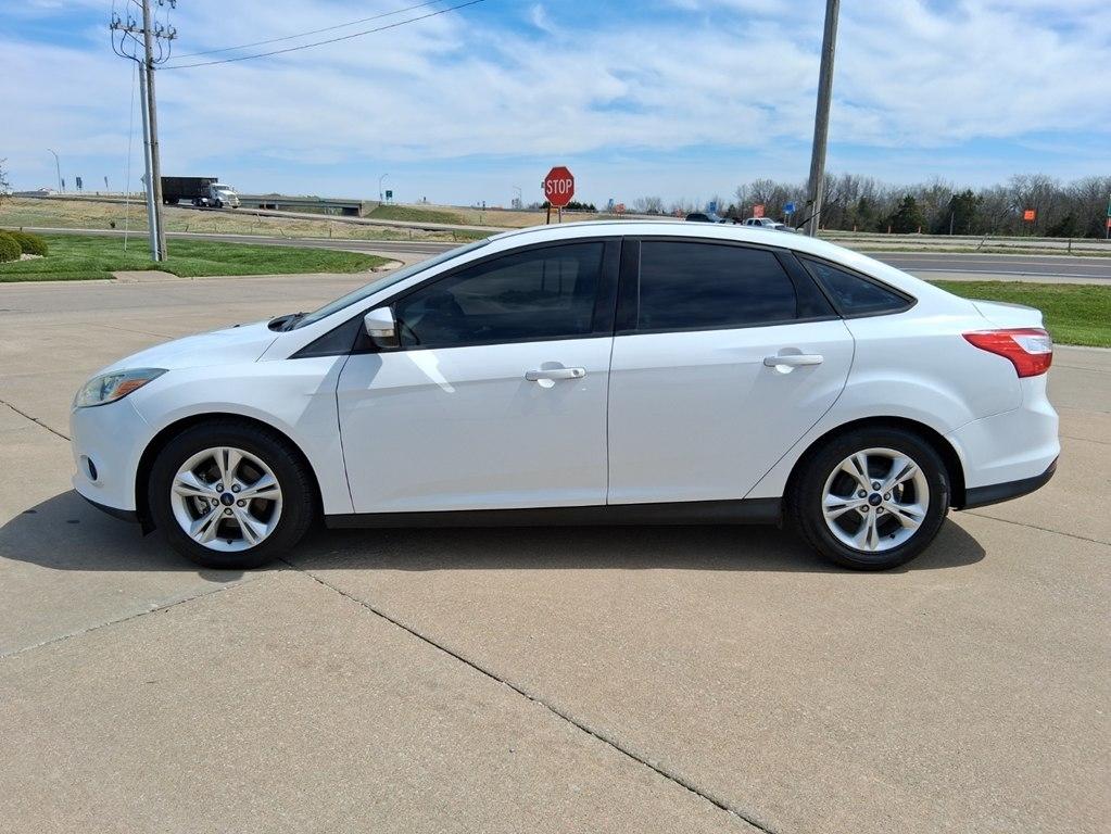 Ford Focus 4dr Sdn SE 2014