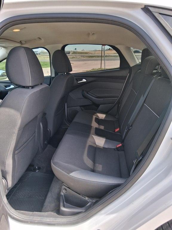 Ford Focus 4dr Sdn SE 2014