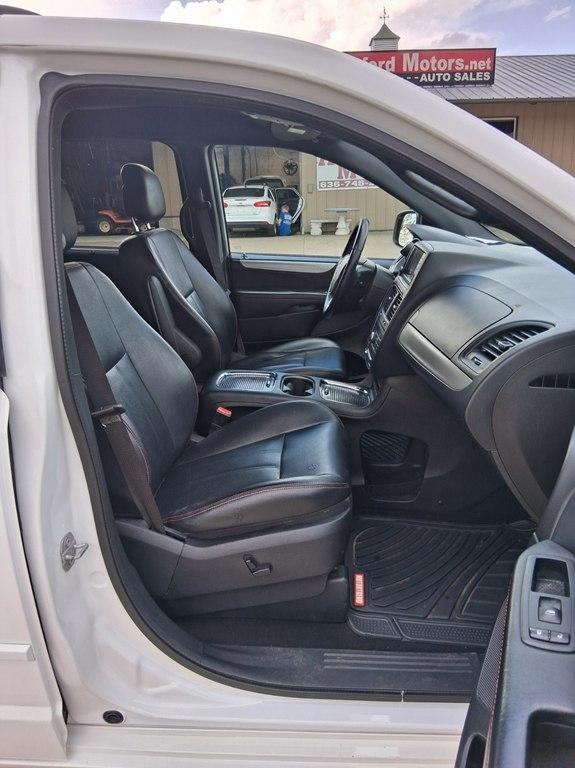 Dodge Grand Caravan GT Wagon Fleet 2017