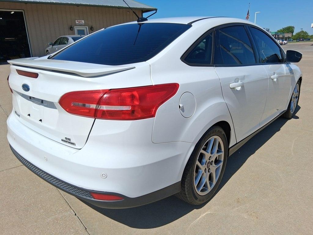 Ford Focus 4dr Sdn SE 2015