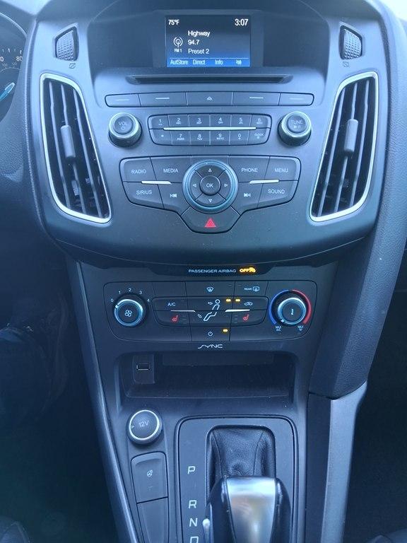 Ford Focus 4dr Sdn SE 2015