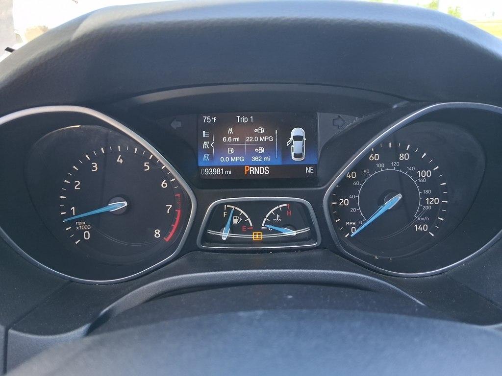 Ford Focus 4dr Sdn SE 2015