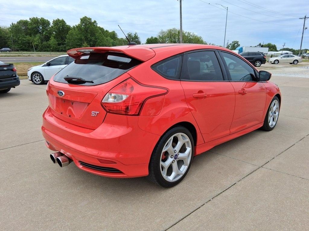 Ford Focus 5dr HB ST 2013