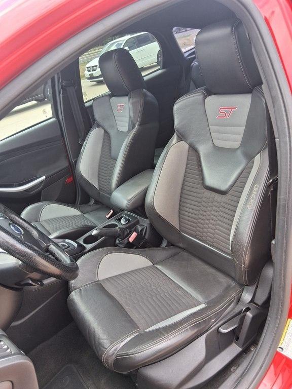Ford Focus 5dr HB ST 2013