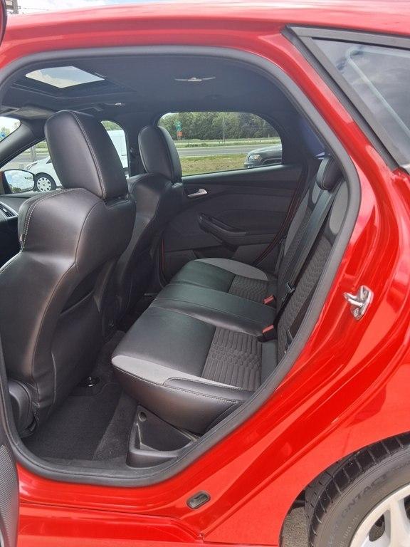 Ford Focus 5dr HB ST 2013