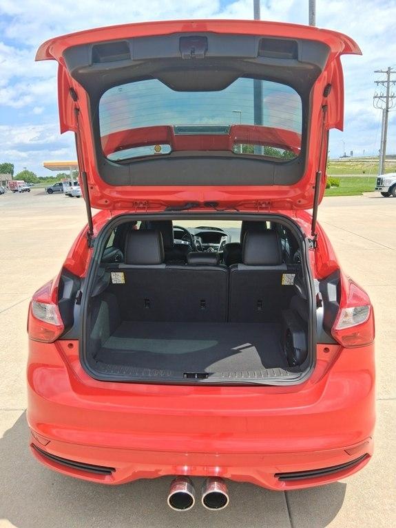 Ford Focus 5dr HB ST 2013