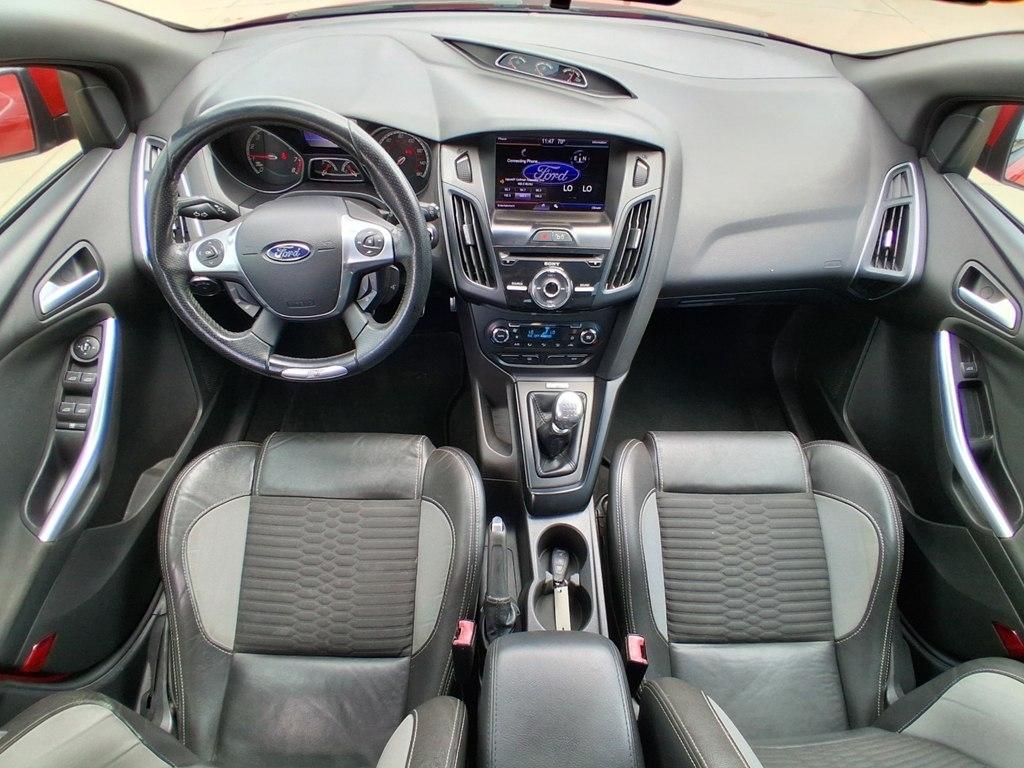 Ford Focus 5dr HB ST 2013