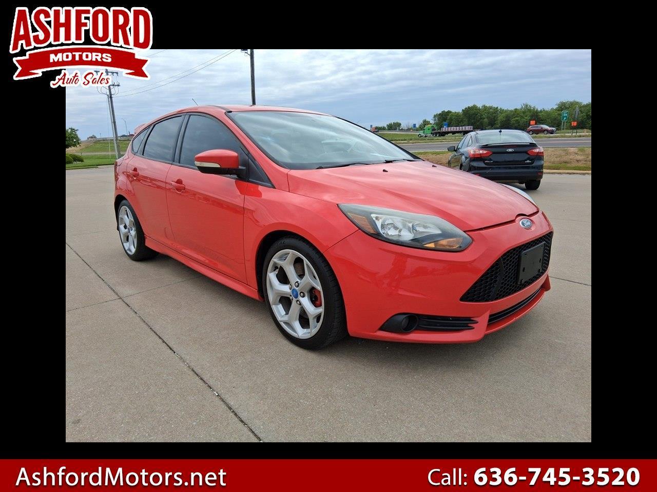 2013 Ford Focus 5dr HB ST