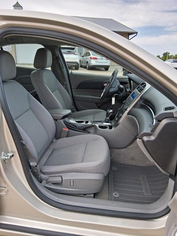 Chevrolet Malibu 4dr Sdn LS w/1LS 2015