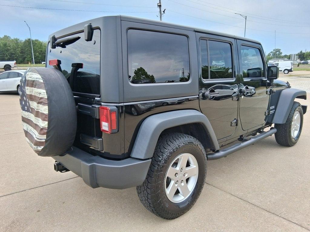 Jeep Wrangler Unlimited 4WD 4dr Sport 2016