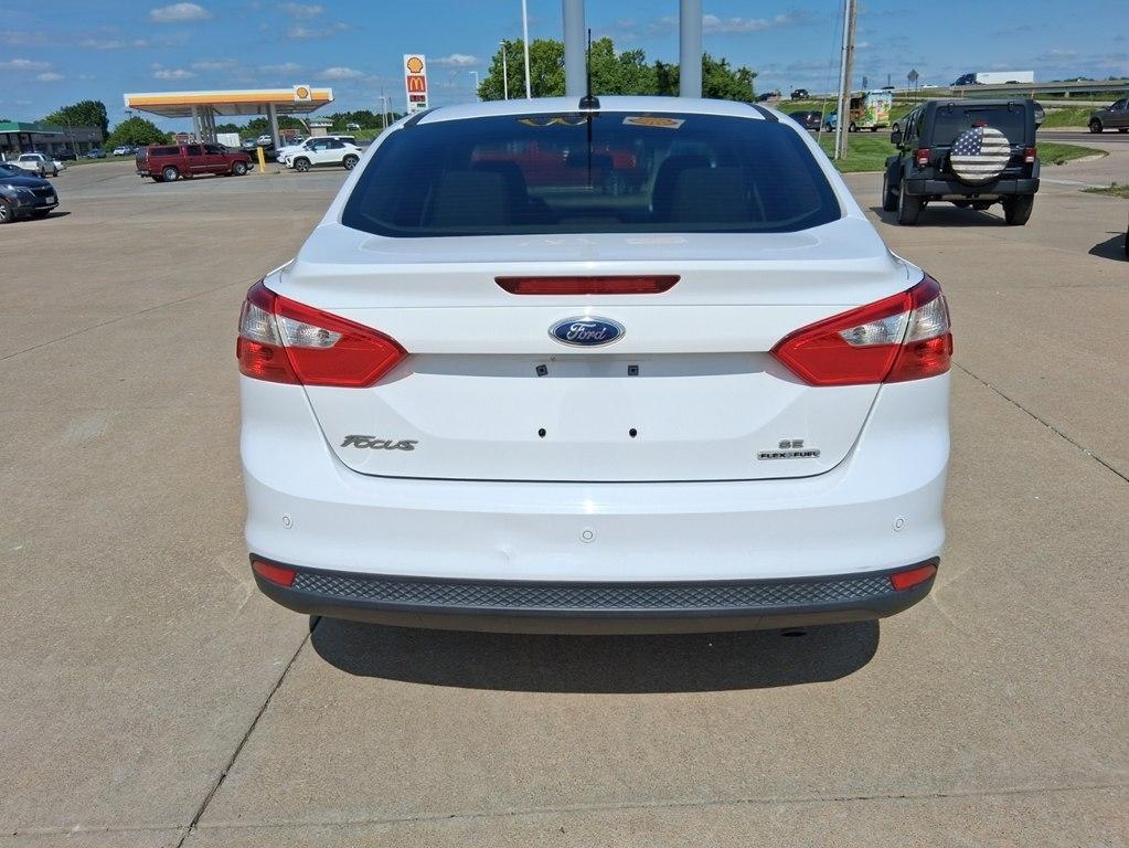 Ford Focus 4dr Sdn SE 2014